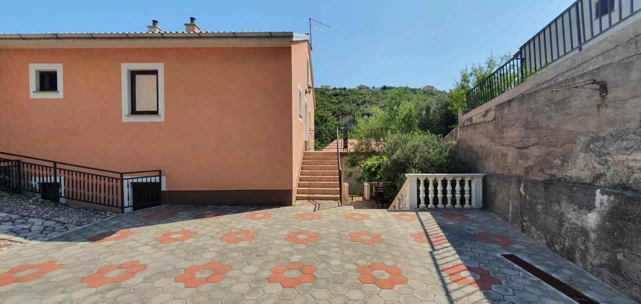 Apartman Nika Сень Екстер'єр фото
